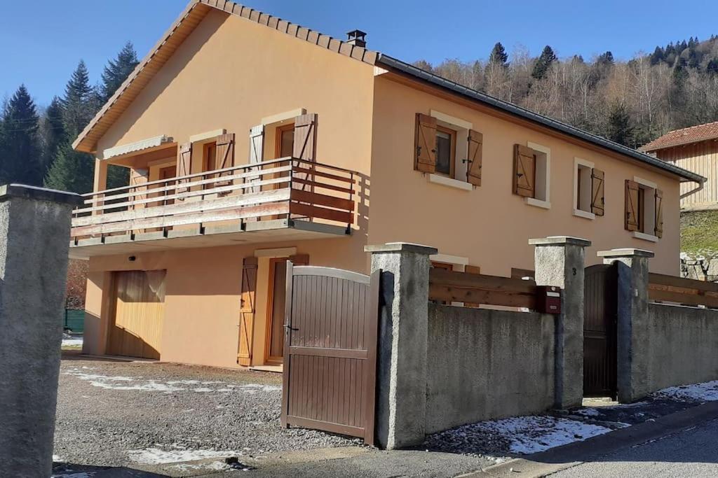 比桑Les Randogodilleurs Avec Jacuzzi A 2Kms Des Pistes Et 350M Du Theatre Du Peuple !别墅 外观 照片